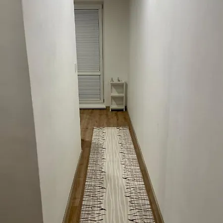 Ela Center Apartment